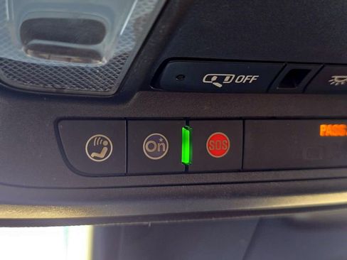 Used 2023 Cadillac XT4 Sport image 18