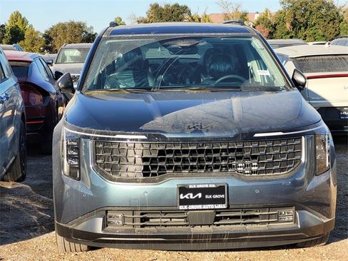 New 2025 Kia Carnival SX image 2