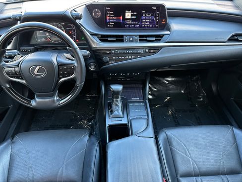 Used 2020 Lexus ES 350 w/ Luxury Package image 15