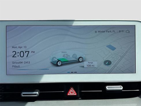 Used 2024 Hyundai Ioniq 5 SEL image 15