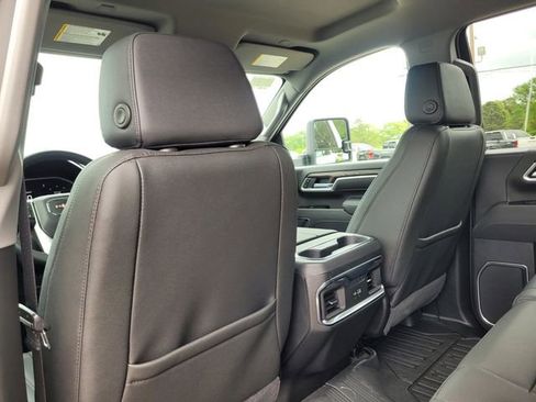 New 2026 GMC Sierra 2500 SLT AWD/4WD image 27