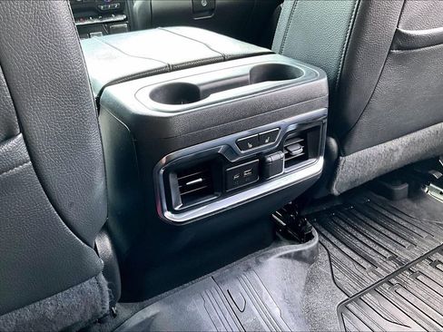 Used 2023 GMC Sierra 2500 Denali AWD/4WD image 34