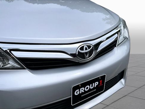 Used 2013 Toyota Camry XLE FWD image 33