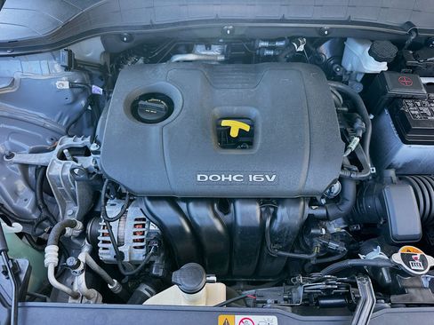 Used 2021 Hyundai Kona SE FWD image 27