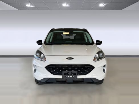 Certified 2022 Ford Escape SEL w/ SEL Stealth AWD Package image 6