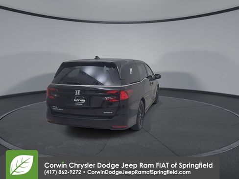 Used 2024 Honda Odyssey Sport image 15
