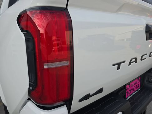 New 2026 Toyota Tacoma SR5 AWD/4WD image 28
