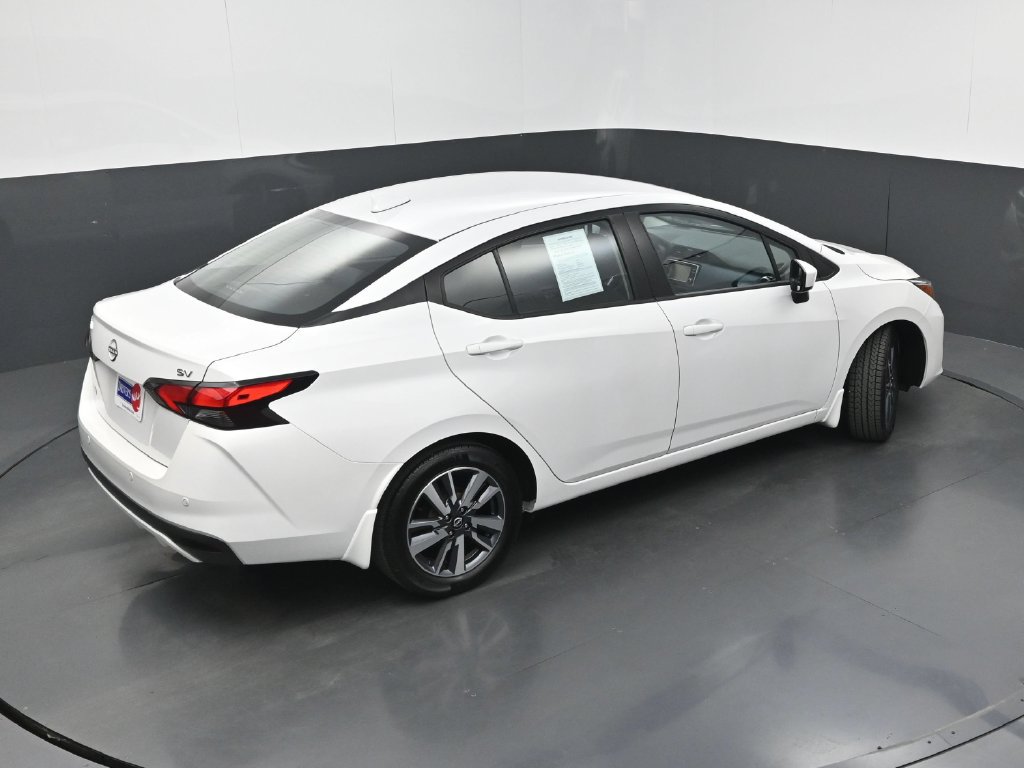 Used 2024 Nissan Versa SV w/ Trunk Package FWD image 33