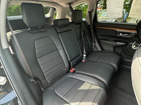 Used 2022 Honda CR-V Touring image 11