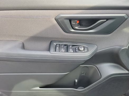 Certified 2025 Subaru Forester Premium image 23