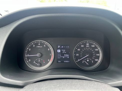 Used 2018 Hyundai Tucson Value w/ Cargo Package AWD/4WD image 21