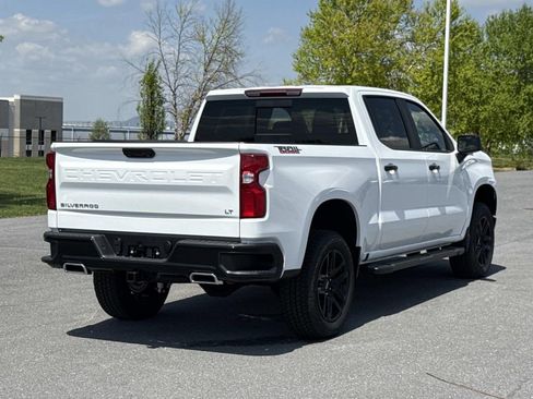 New 2026 Chevrolet Silverado 1500 LT Trail Boss w/ Convenience Package II AWD/4WD image 12