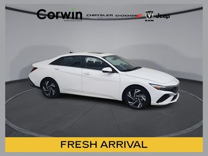 Used 2025 Hyundai Elantra Limited
