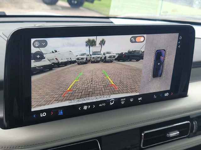 Used 2025 Lincoln Aviator Reserve w/ Equipment Group 201A AWD/4WD image 26