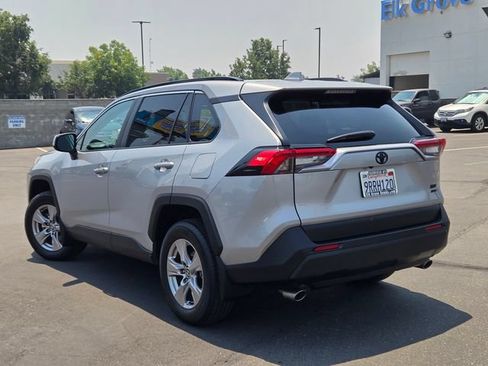 Used 2025 Toyota RAV4 XLE w/ Convenience Package AWD/4WD image 6