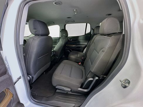 Used 2023 GMC Acadia SLE w/ Elevation Edition FWD image 26