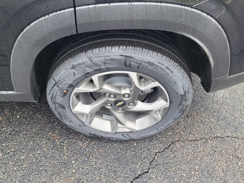 New 2026 Chevrolet Trax LT image 8