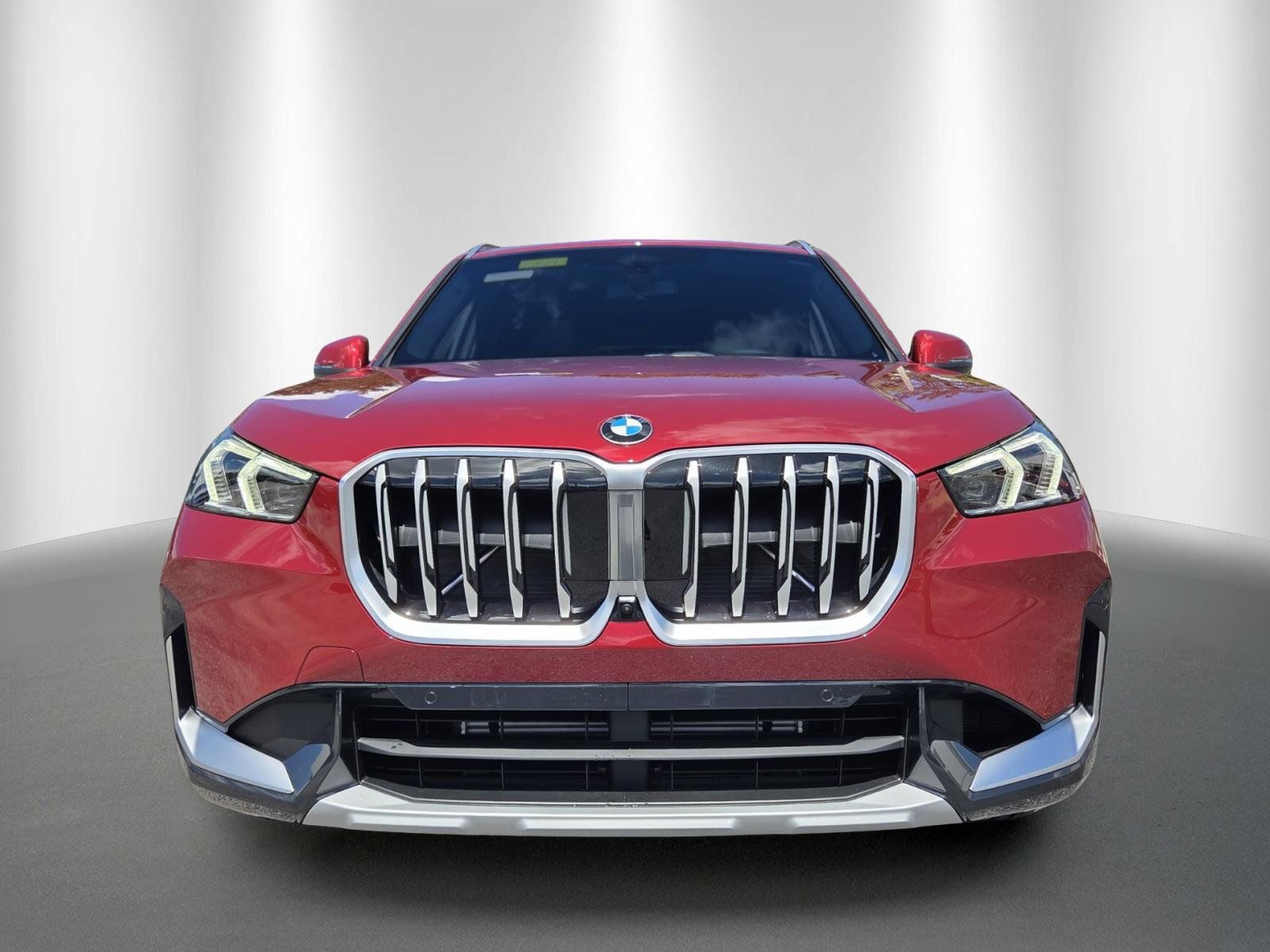 New 2027 BMW X1 xDrive28i AWD/4WD image 2