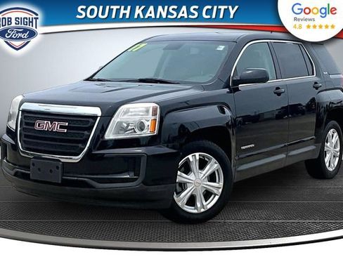 Used 2017 GMC Terrain SLE FWD image 1