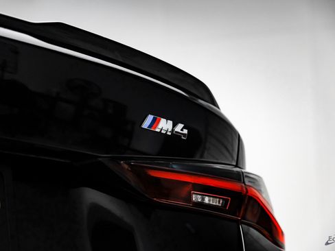 Used 2021 BMW M4 Coupe w/ Executive Package image 29