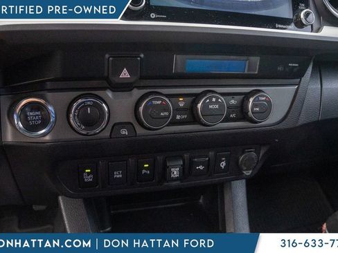 Used 2023 Toyota Tacoma TRD Sport w/ Technology Package AWD/4WD image 9