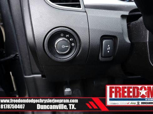 Used 2014 Ford Taurus SEL w/ Equipment Group 201A image 20