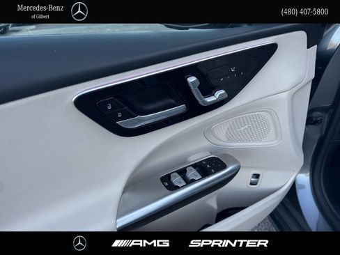 Used 2024 Mercedes-Benz C 300 4MATIC Sedan image 13