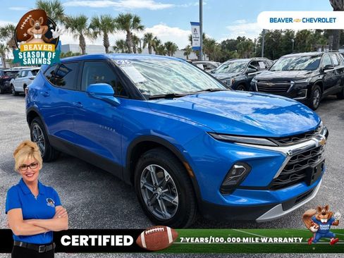 Used 2025 Chevrolet Blazer LT AWD/4WD image 9