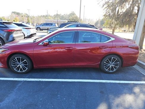 Used 2025 Lexus ES 350 350 w/ Premium Package image 3