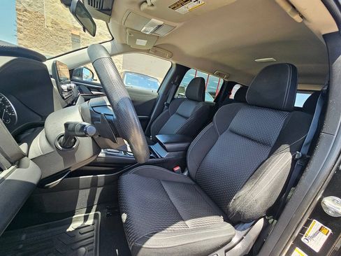 Used 2022 Mitsubishi Outlander ES FWD image 9