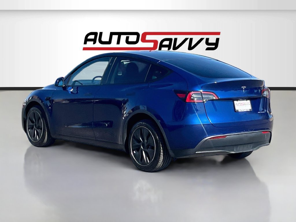 Used 2023 Tesla Model Y Long Range AWD/4WD image 5