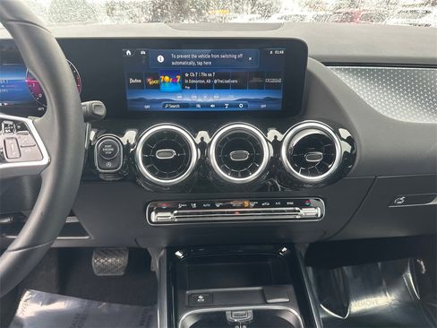 Certified 2026 Mercedes-Benz GLA 250 4MATIC image 30