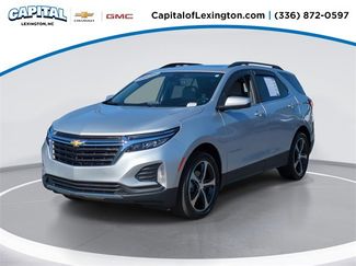 Used 2022 Chevrolet Equinox LT image 1