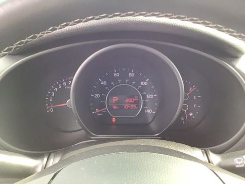 Used 2018 Kia Soul + FWD image 14