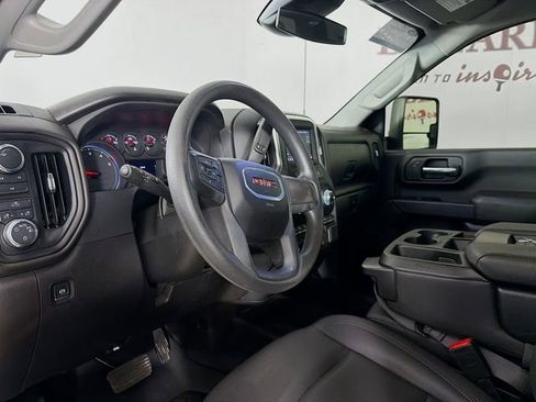 Used 2024 GMC Sierra 2500 Pro AWD/4WD image 11