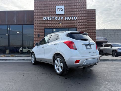 Used 2015 Buick Encore Premium image 18