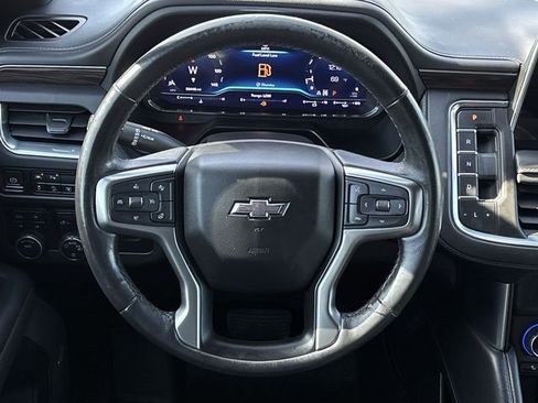 Used 2022 Chevrolet Tahoe Z71 w/ Luxury Package image 11