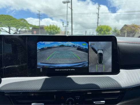 Used 2026 Nissan Kicks SR FWD image 8