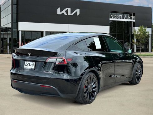 Used 2023 Tesla Model Y Performance AWD/4WD image 5