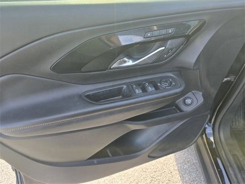 Used 2022 GMC Terrain AT4 w/ Tech Package image 21