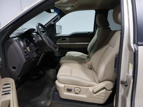 Used 2010 Ford F150 XLT image 12