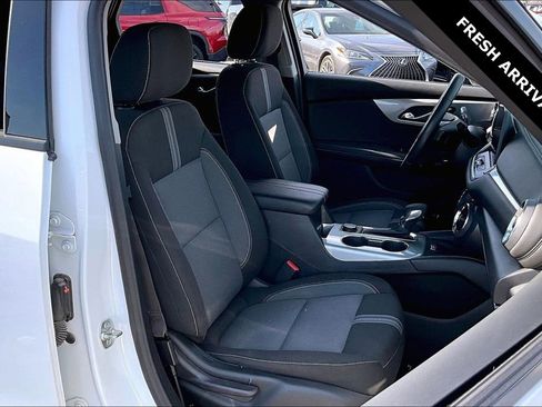 Used 2024 Chevrolet Blazer LT w/ Convenience Package image 27