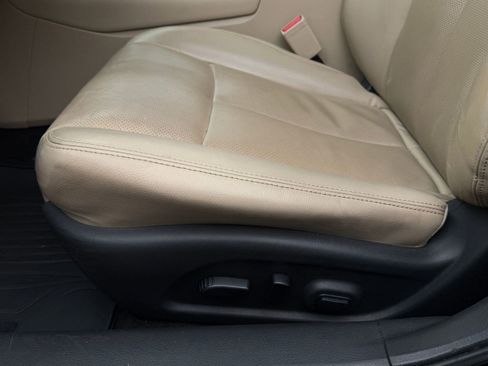 Used 2016 Nissan Altima 2.5 SL w/ Moonroof Package image 12