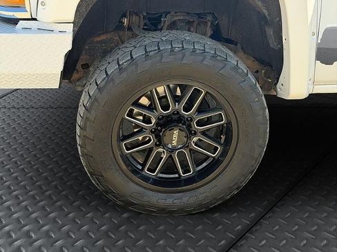 Used 2019 Chevrolet Silverado 2500 High Country AWD/4WD image 10