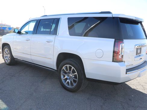 Used 2017 GMC Yukon XL Denali w/ Open Road Package image 5