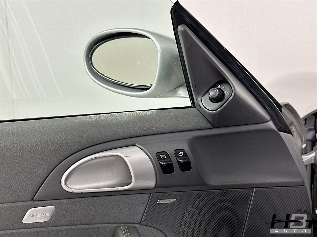 Used 2006 Porsche 911 Carrera S RWD image 13