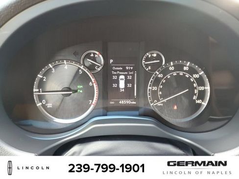 Used 2021 Lexus GX 460 Premium AWD/4WD image 24