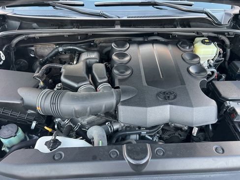 Used 2020 Toyota 4Runner Nightshade image 12