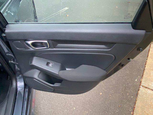 Used 2022 Honda Civic Sport image 31