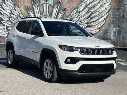 Used 2024 Jeep Compass Latitude